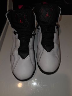 Jordan 7's size 3y