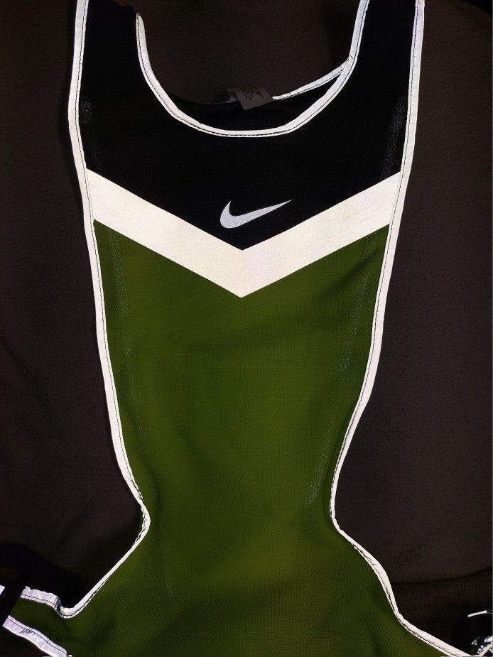 Nike Reflective Vest NEW No Tag Size M