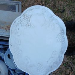 Milk Glass Plates X5