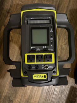 Ryobi 1800 watt inverter with  cover