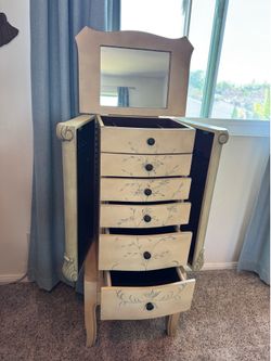 Jewelry Cabinet - Great Condition!