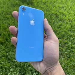 UNLOCKED IPHONE XR / LIMITED STOCK 