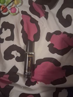 It's black and gold