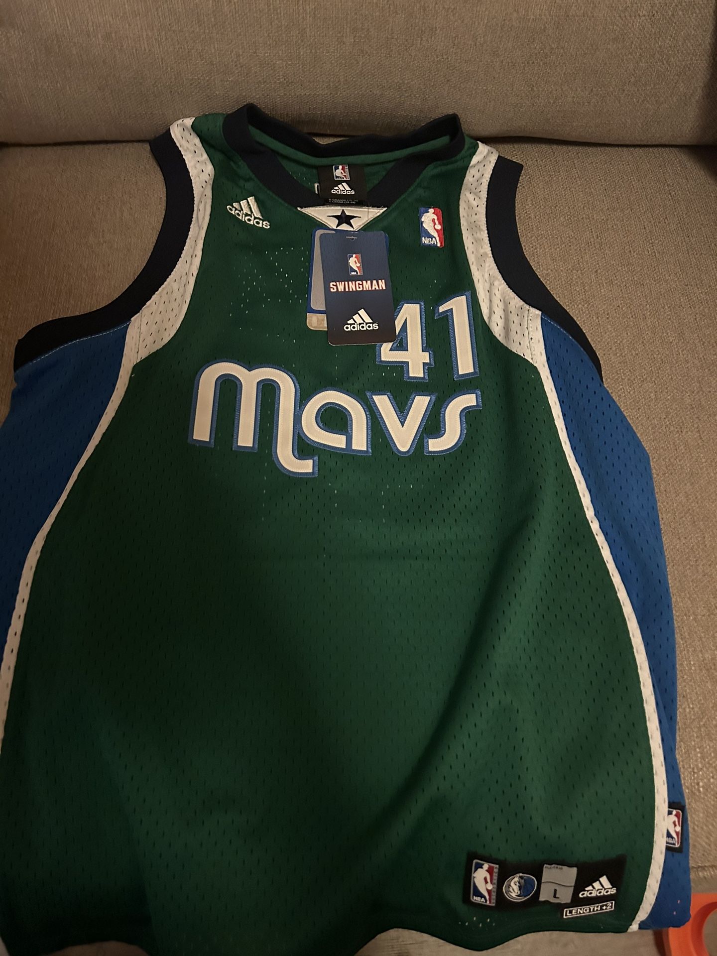 Dallas Mavericks jersey Fan shop