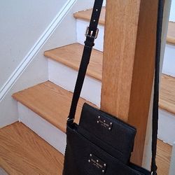 Kate spade cross bagwith the wallet