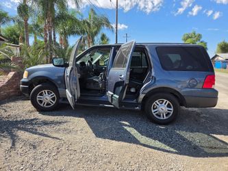 2004 Ford Expedition