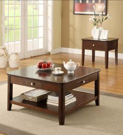 Coffee table Walnut finish, New Especial price