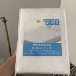 Waterproof Mattress Pad - Full Size
