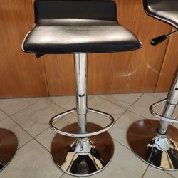 Bar Stools 