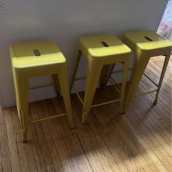 Bar Stools 