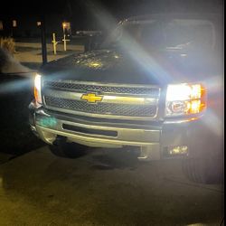 Size H7 LED Headlight Bulbs, 6000K White Super Bright LED Conversion Kit No Adapter Required Easy Install, Replacement Halogen Light Bulb, Pack of 2 (