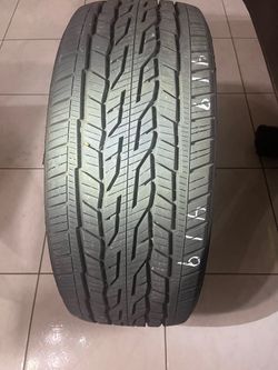 275/45/22. One used Continental cross contact tire. 275/45/22. One used Continental cross contact