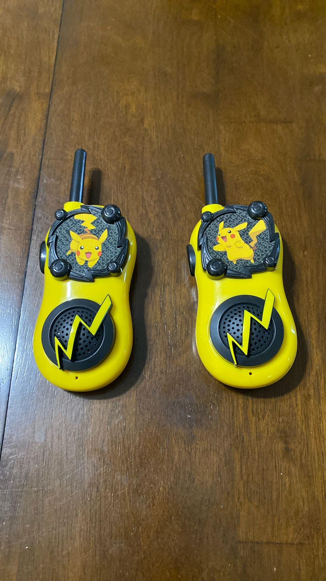 Pokemon Walkie Talkies Pikachu