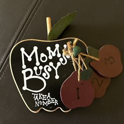 Mom’s Busy Sign