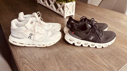 Woman’s on cloud shoes, size 9
