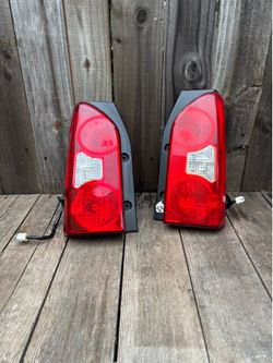 2005 to 2015 Nissan Xterra Tail light Left and right side