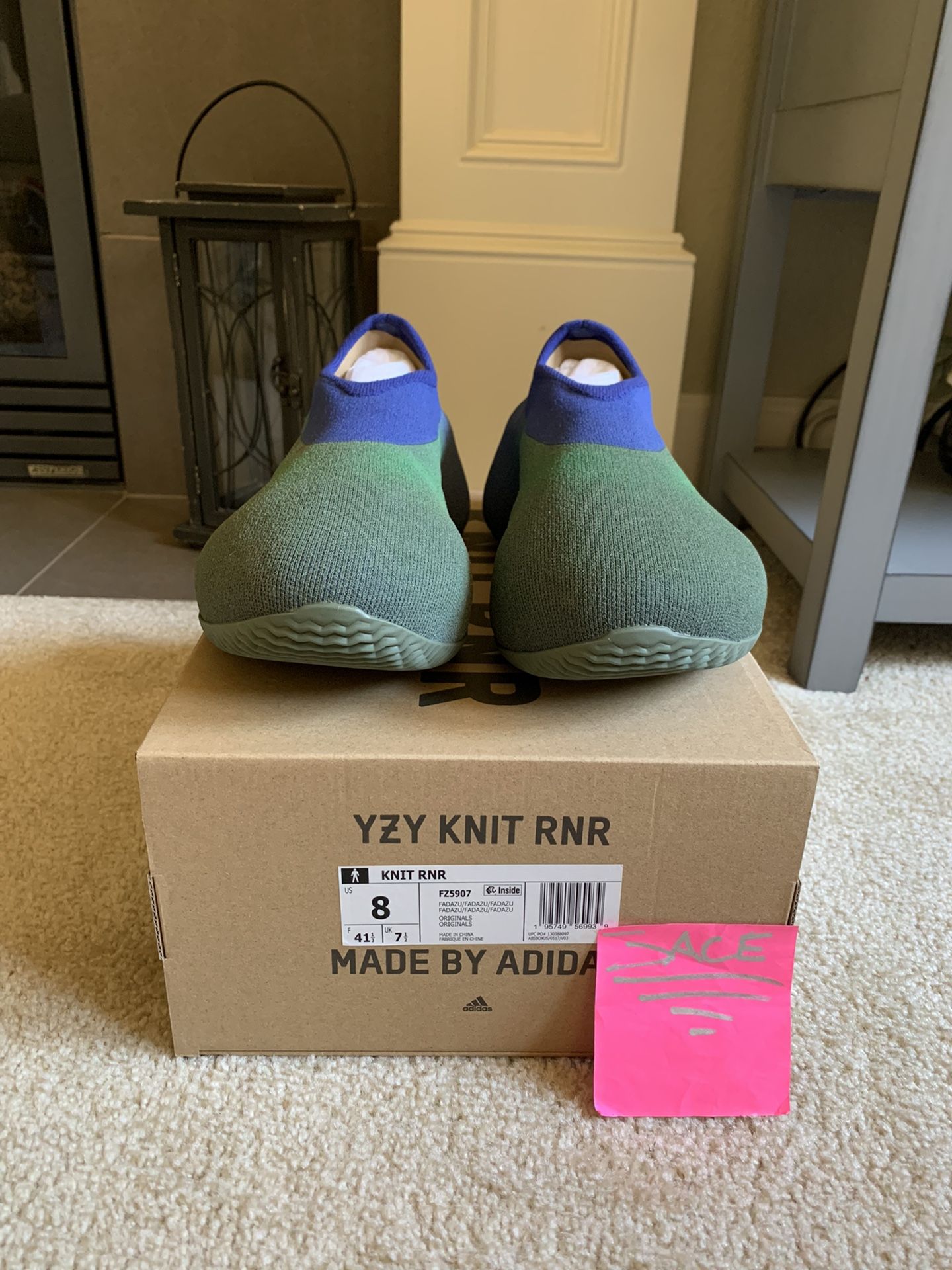 Yeezy knit RNR Faded Azure Size 8