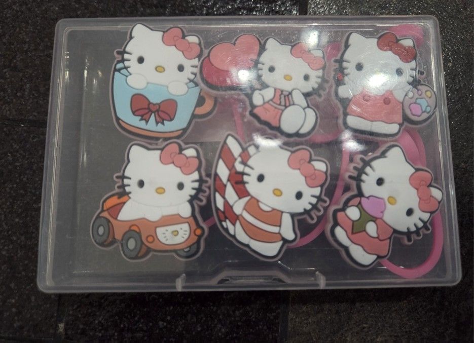 Hello Kitty Straw Protectors