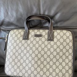 Gucci GG Supreme briefcase or laptop case