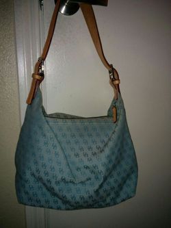 Dooney and bourke