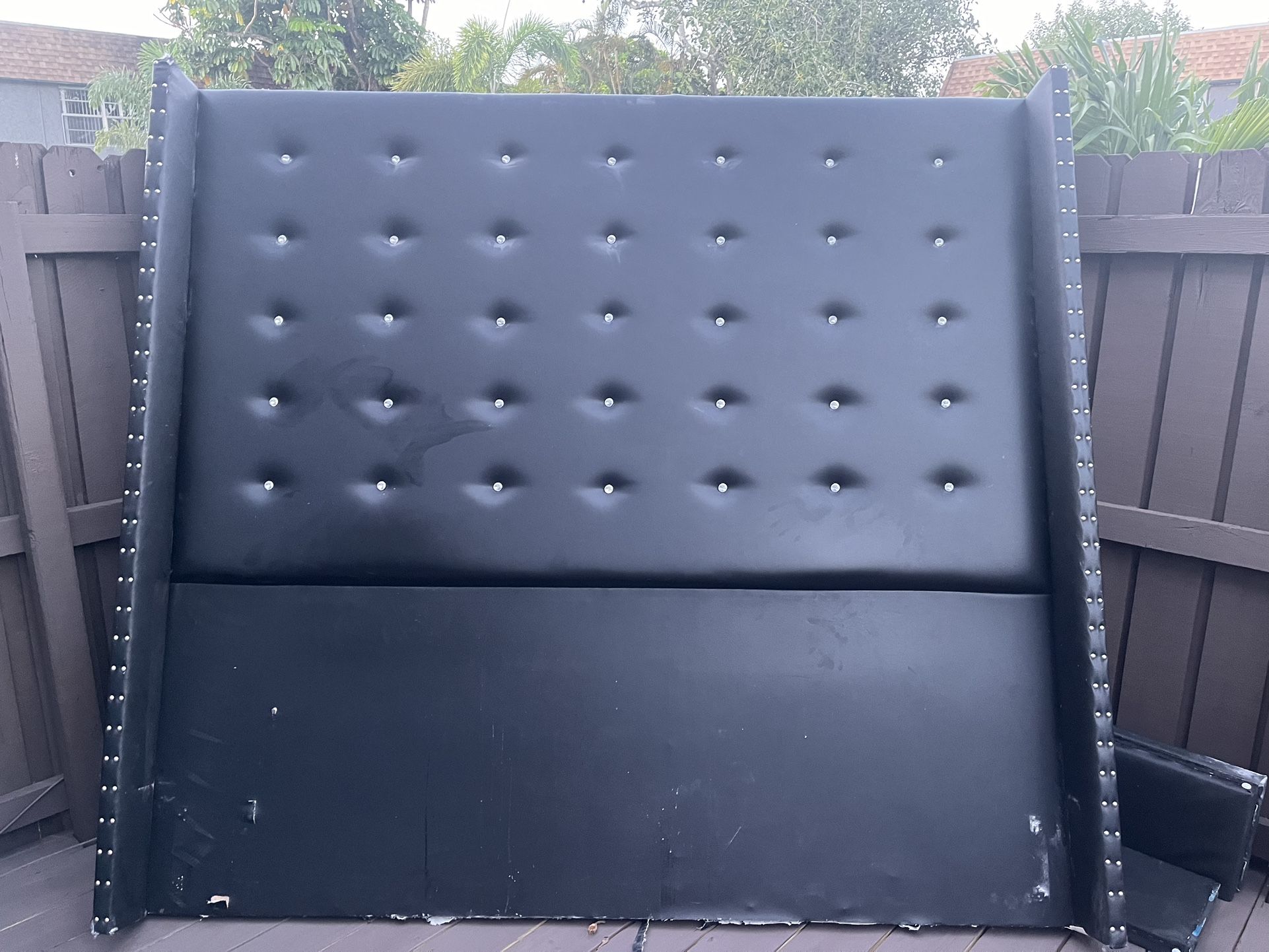 Upholstered Bed