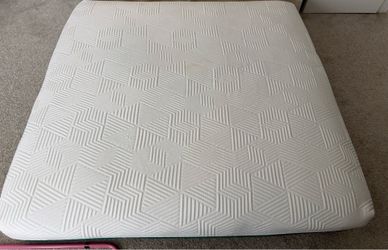 King size Gel Memory Foam Mattress – Clean, Thick & Comfortable