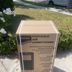 8000BTU Portable AC By Toshiba. Windows HOSE INCLUDED. New SEALED
