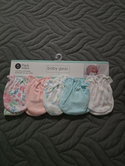 Baby mittens free