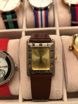 Gucci vintage watch (needs battery)