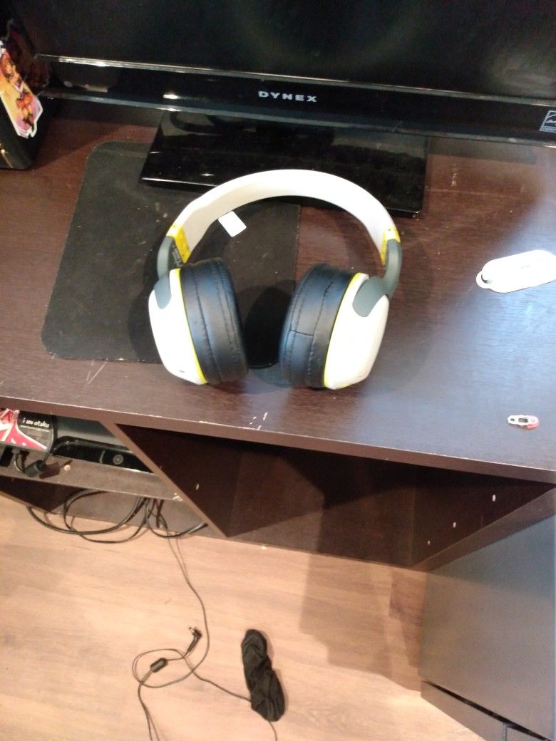 Bluetooth Headphones