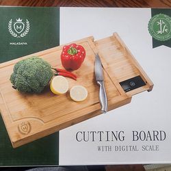 Cutting Board With Scale