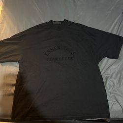 Black Essentials T-shirt