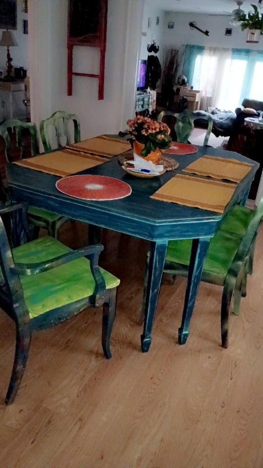 Dining Room Table