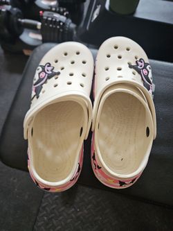Sanrio Kurami crocs, unused size 5