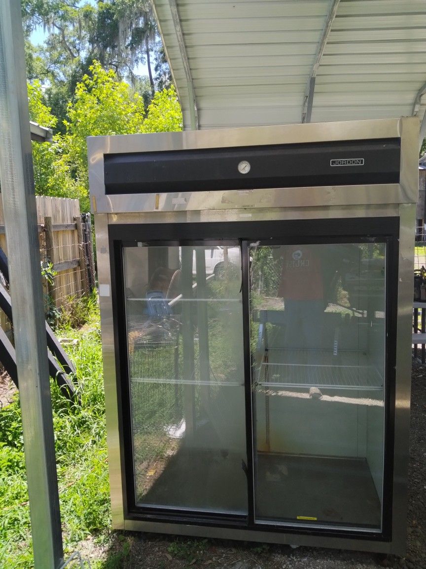 Jordon Refrigerator/Freezer