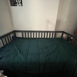 HEMNES daybed ikea with 2 white mattresses ! 