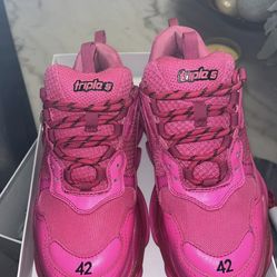 Balenciaga Triple S Pink