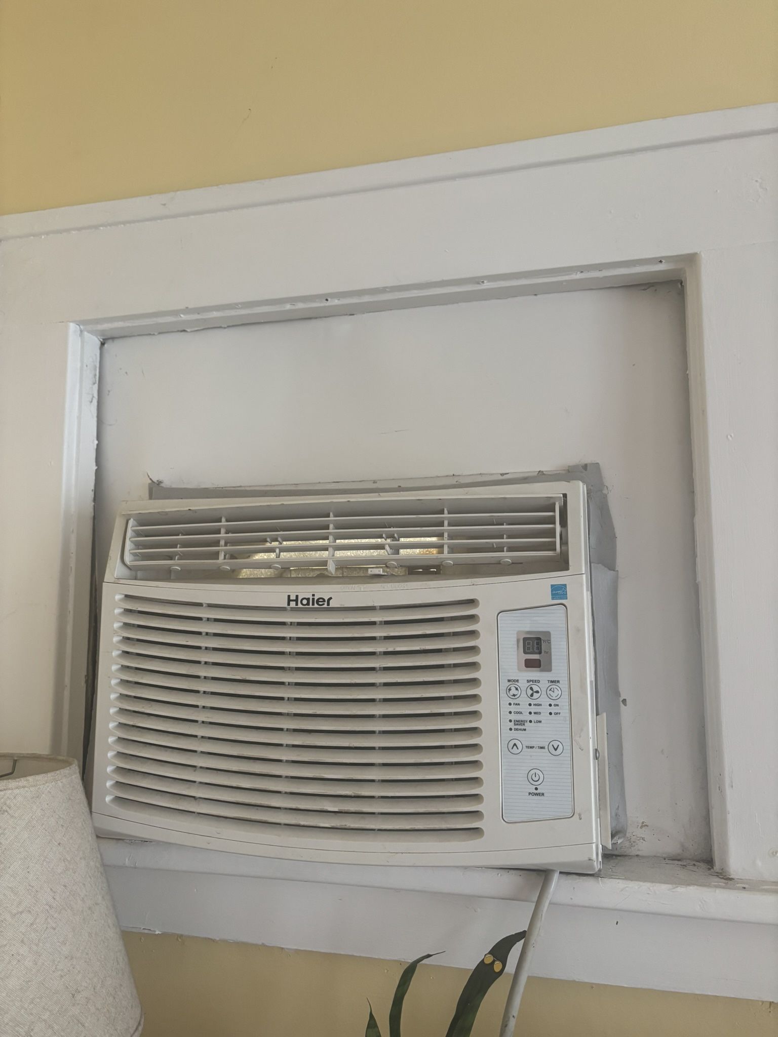 Window Air Conditioner 