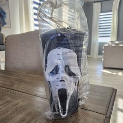 Scream 7 Promotional Talking Grippr Cup