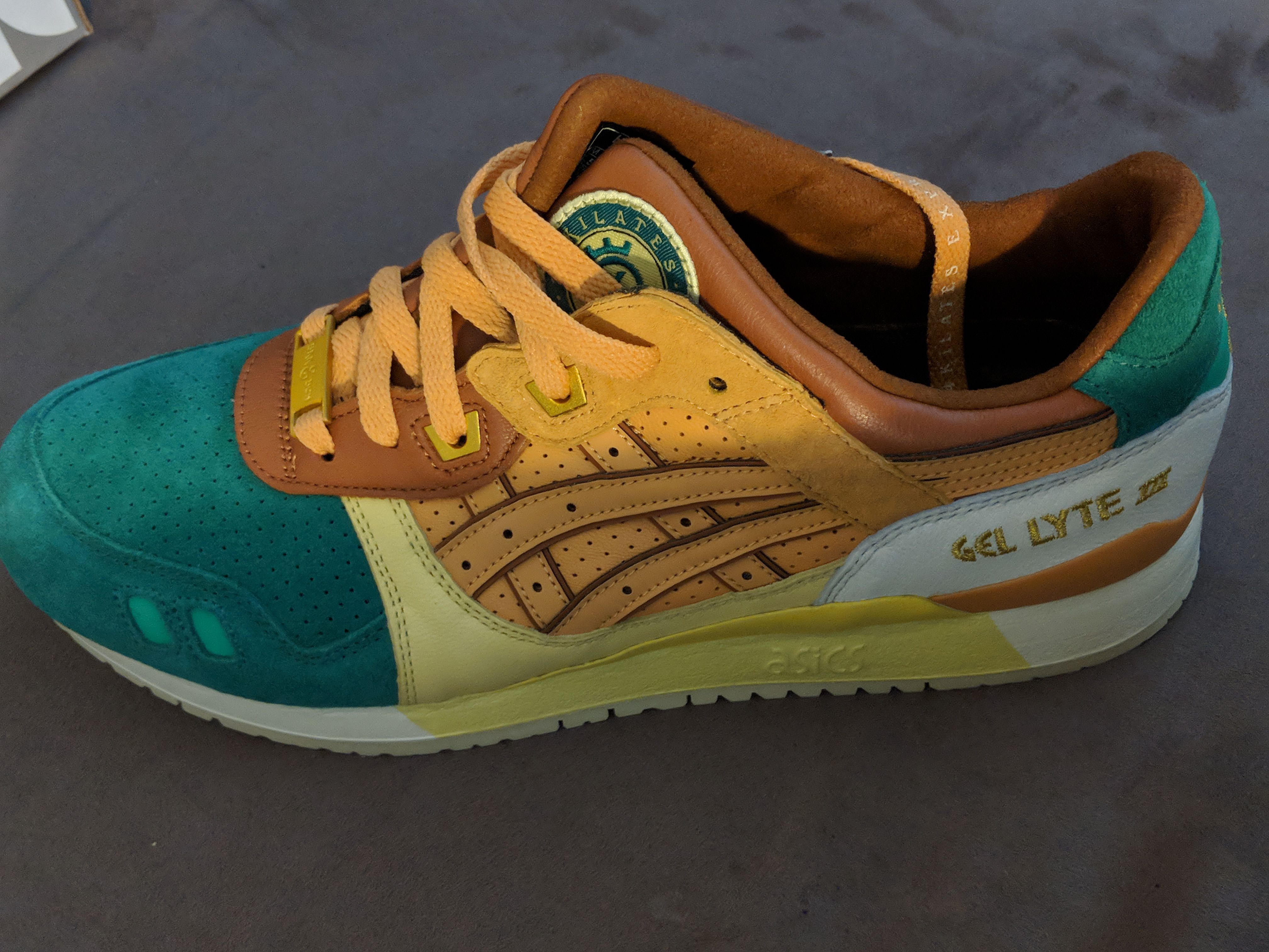 Asics X 24 Kilates Gel Lyte 'Express' bape kith palace for Sale in New York, NY - OfferUp