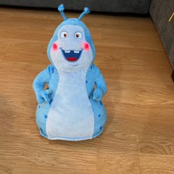 Singing Beat bugs Walter Plushy