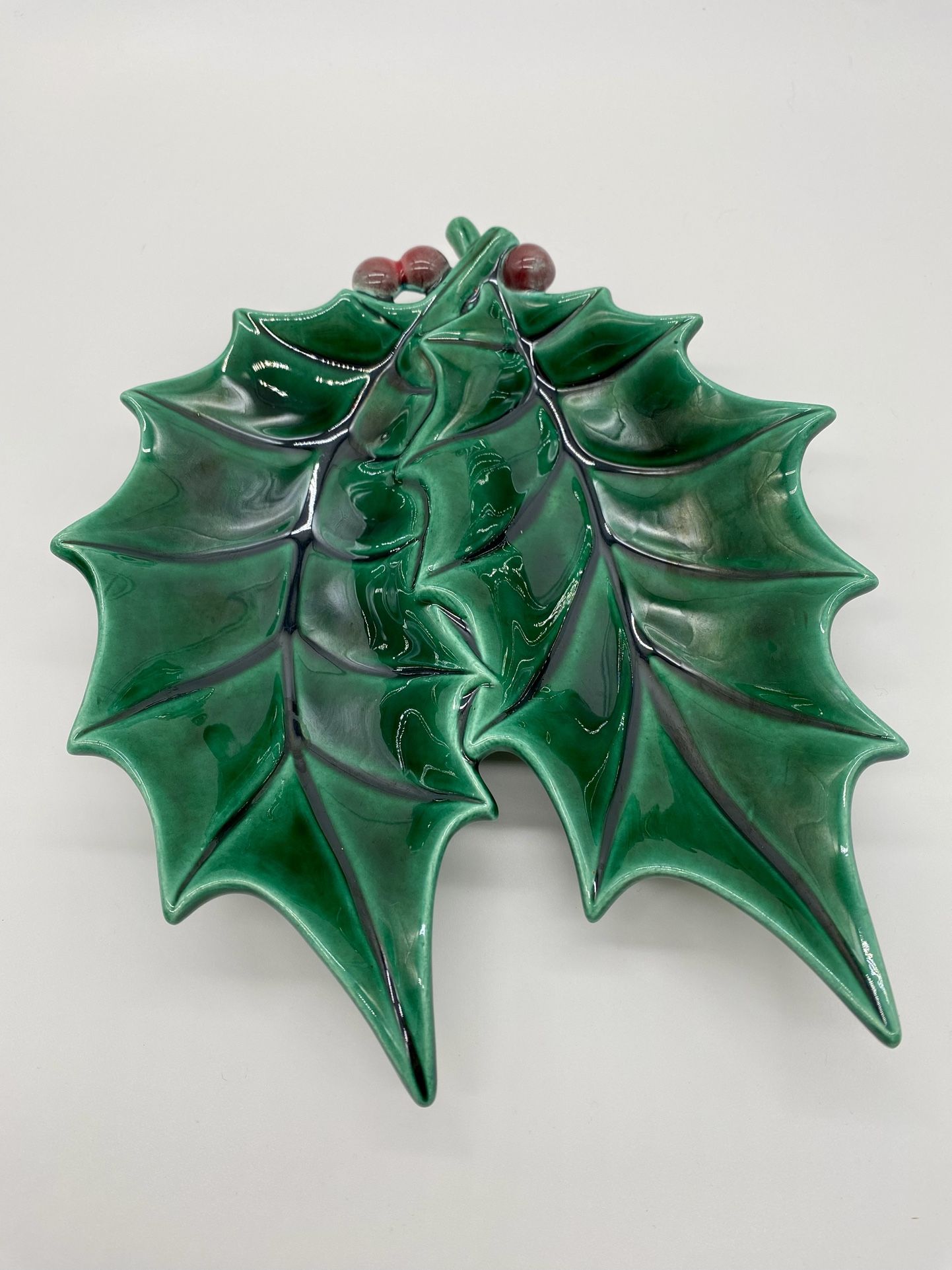 Vintage Atlantic Mold Holly Leaf Berry Divided Candy/Nut Dish