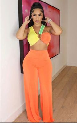 Two piece set
