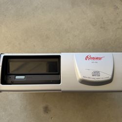 Rampage By Audiovox 10 Disc CD Changer W/remote 