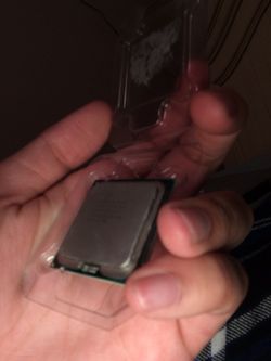 Intel Core 2 Duo Processor And CPU Cooler. (no Screws Or Brackets Included)