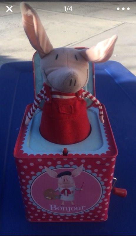 Olivia Pig Jack in the Box Pop Up Toy