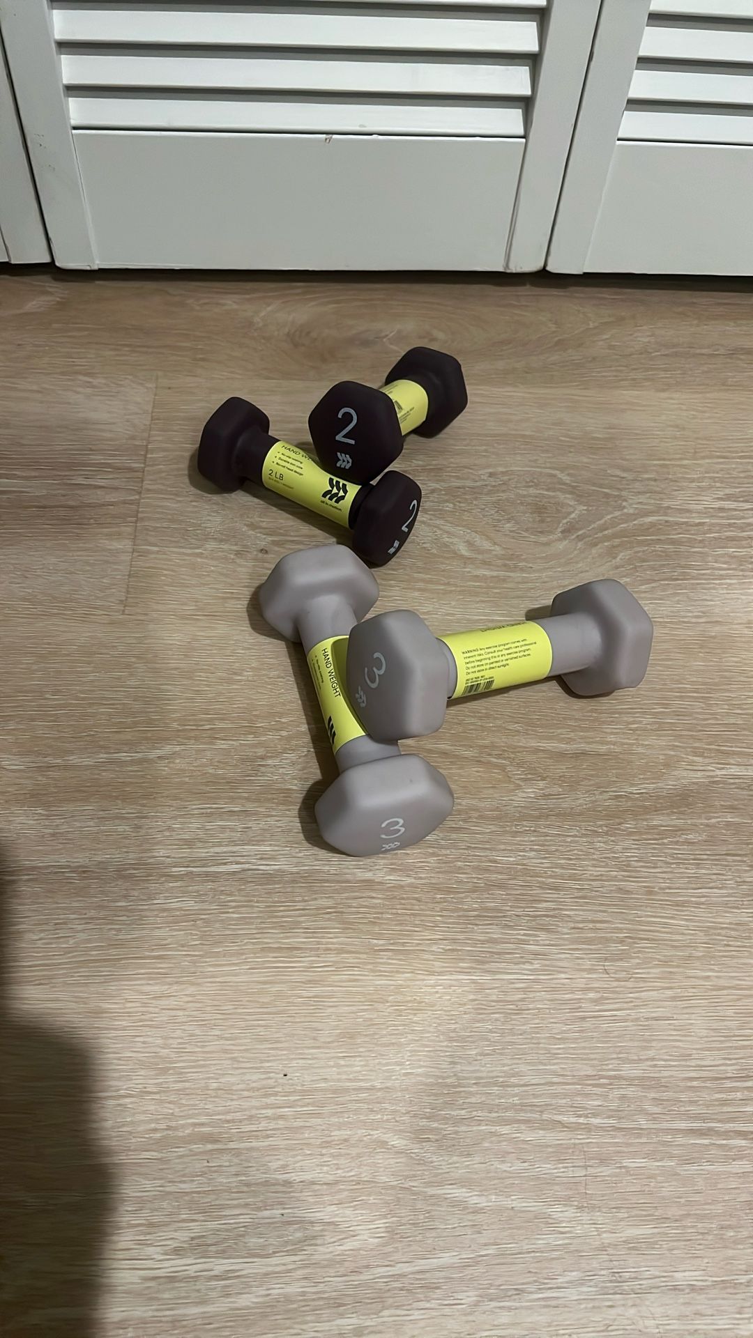 Hand weights 2lb & 3lb