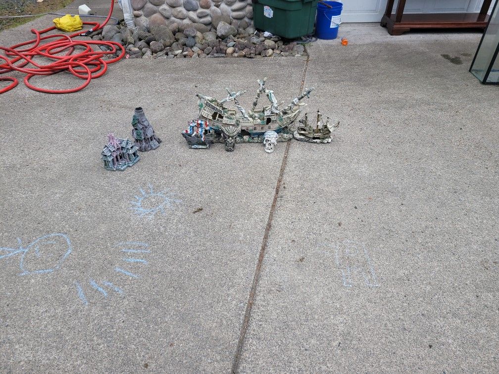 Fish Tank Decorations
