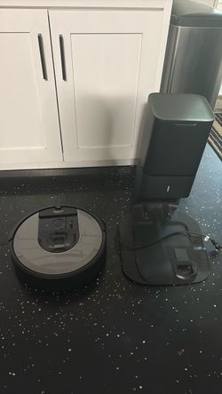 iRobot Roomba i8