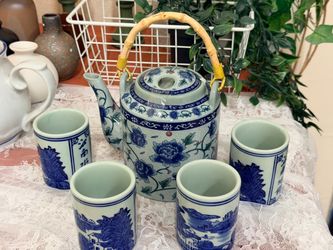 Blue and White Ceramic Tea Set with Bamboo Handle